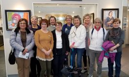 Art members visit Crossroads Gallery