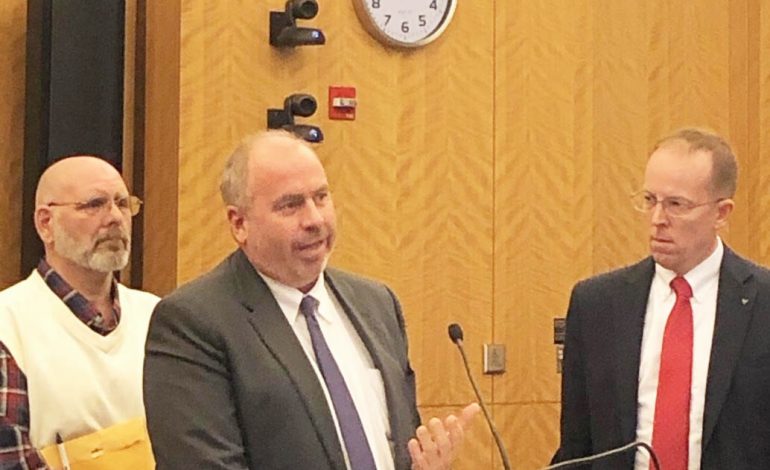 Subcommittee endorses bill to quarantine rabid animals