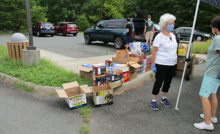 Lake Monticello food drive nets four tons