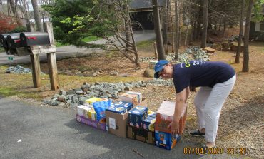 Rotary food drive nets 7,500 pounds of food
