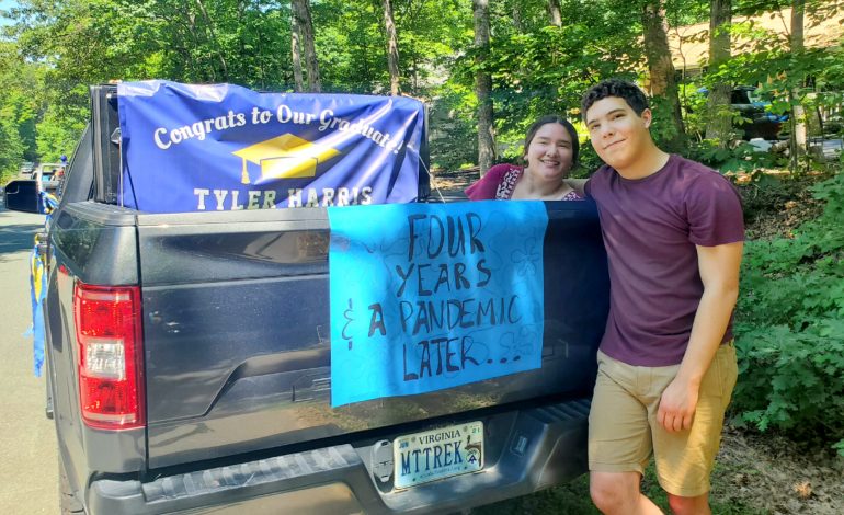 Flucos take victory lap