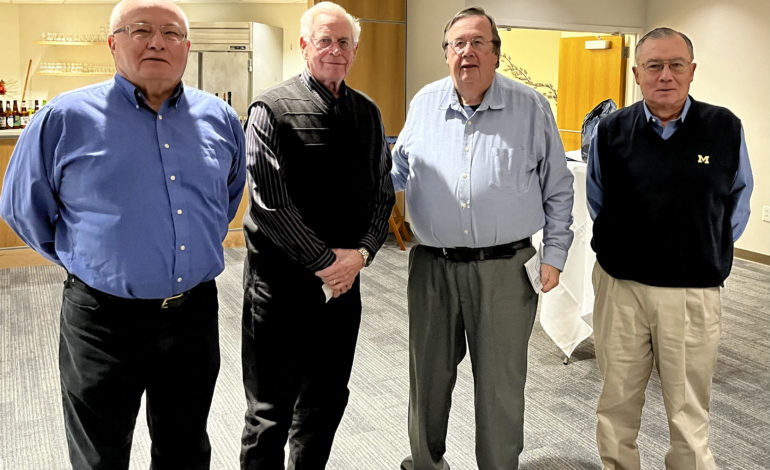 Gray Foxes at Lake Monticello celebrate 2021 season