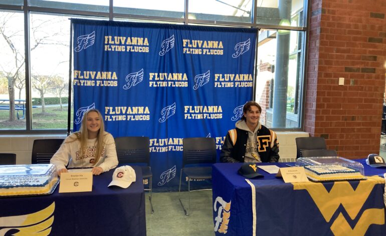 Two Flucos sign to play at the next level