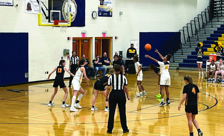 Fluco girls top Black Knights 53-52 on late free throw  