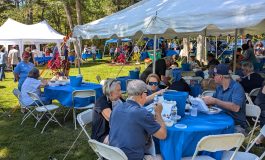 Democrats assemble for 8th annual Crab Fest