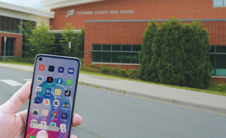 School Board debates phone policy