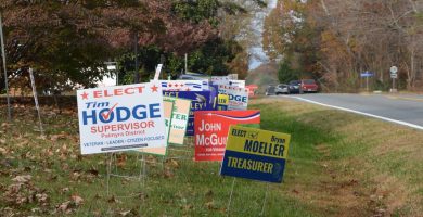 Supervisors talk sign cleanup challenges