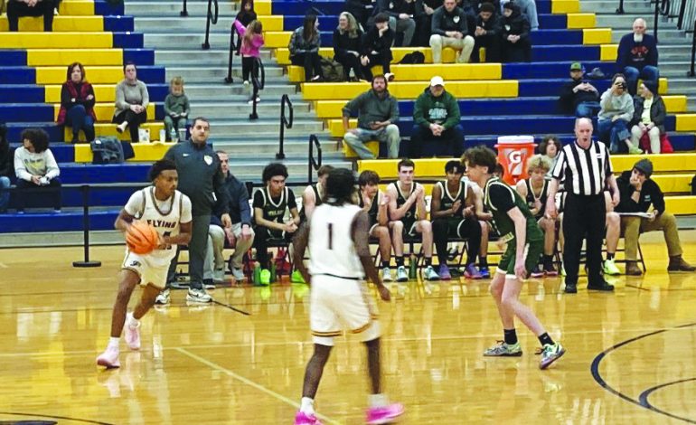 Fluco boys fall to Wilson Memorial in home opener 71-51