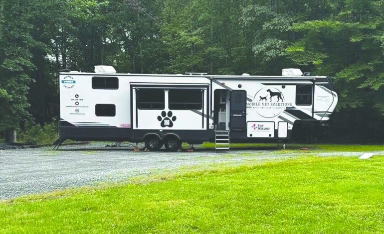 FSPCA vaccinates over 200 dogs and cats against rabies
