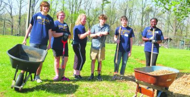 Fluco students kick off spring break with “Hands On” event at Pleasant Grove