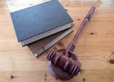 State Supreme Court strikes down redistricting amendment