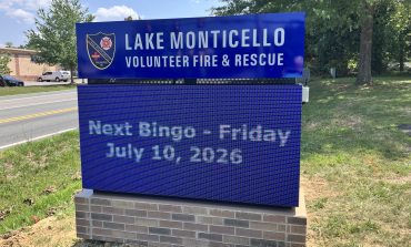 New sign, clearer message